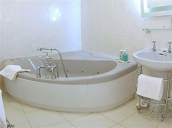 Barclay House Cottages Лоо Екстер'єр фото
